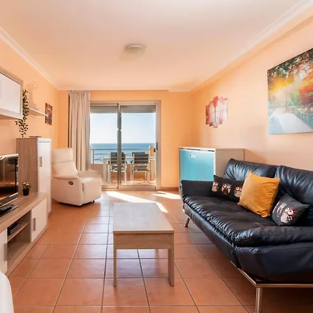 Homeforguest Spacious And Bright Flat On The La Tejita Гранадилла-де-Абона