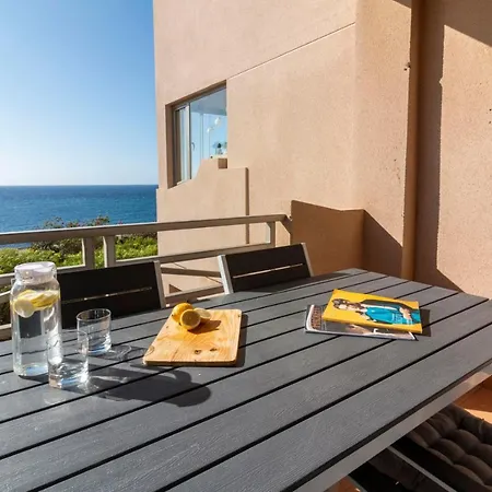 Апартаменты Homeforguest Spacious And Bright Flat On The La Tejita Гранадилла-де-Абона